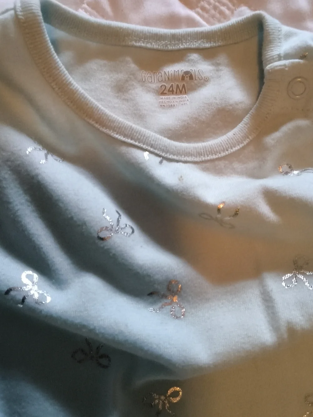 Silver Bows-n-Jeggings